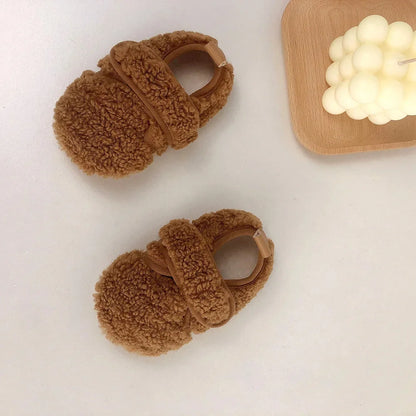 New Walkers Spring Fashion Anti Slip Baby Girl Shoes Flat Soft Lightweight Baby Shoe Versatile Warm Classic Fur Shoe 유아 겨울신발