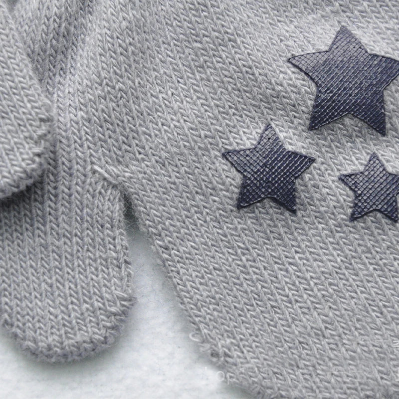 New 1-4Y Kids Gloves Winter Baby Plush Coral Gloves Toddler Full Fingers Cute Mittens Warm Windproof Glove For Boys Girls