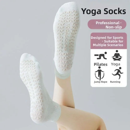 Pilates Socks with Grips for Women Cute Yoga Grip Socks Non Slip Cotton Ankle Sock for Yoga Barre Ballet