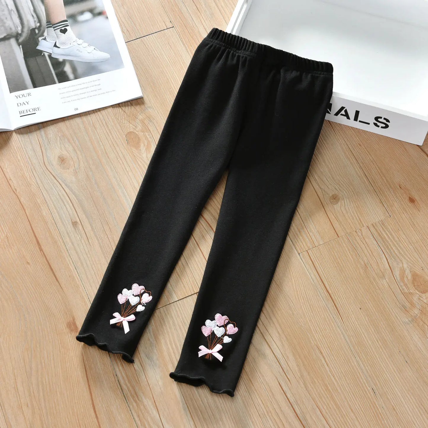 Girls 1-7 Years Old Comfortable Leggings At Home Wear Children'S Spring And Autumn Outdoor Embroidered Kids Daily Casual Pants