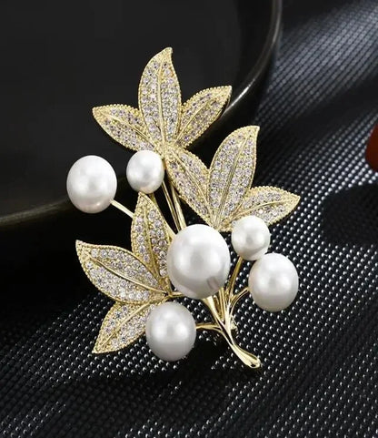Exquisite Purple Lavender Brooch Women's Brooches Crystal Rhinestone Bouquet Pins Clothing Coat Luxury Jewelry Girl Gift