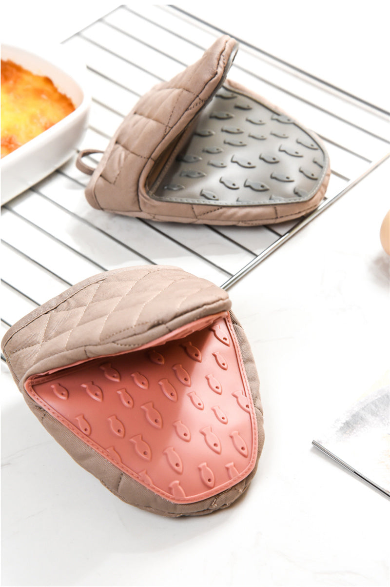 1PCS Fish Shaped Silicone Anti Scald Oven Gloves Kitchen Silicone Gloves Tray Dish Holder Oven Gloves Multi-purpose Gloves