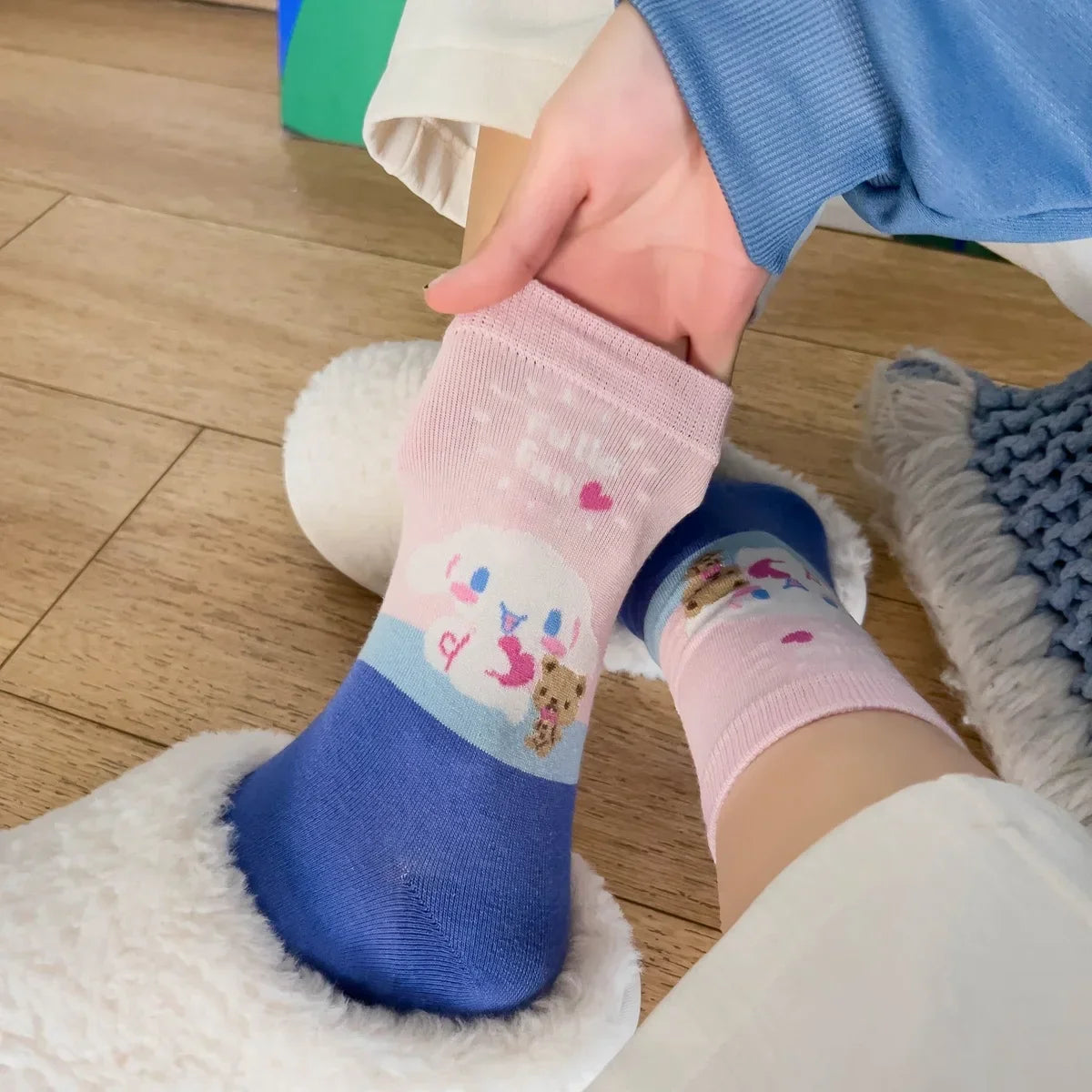 1pair Miniso Cinnamoroll Cartoon socks girl's blue combed cotton mid-tube stockings cute sanrio puppy stockings