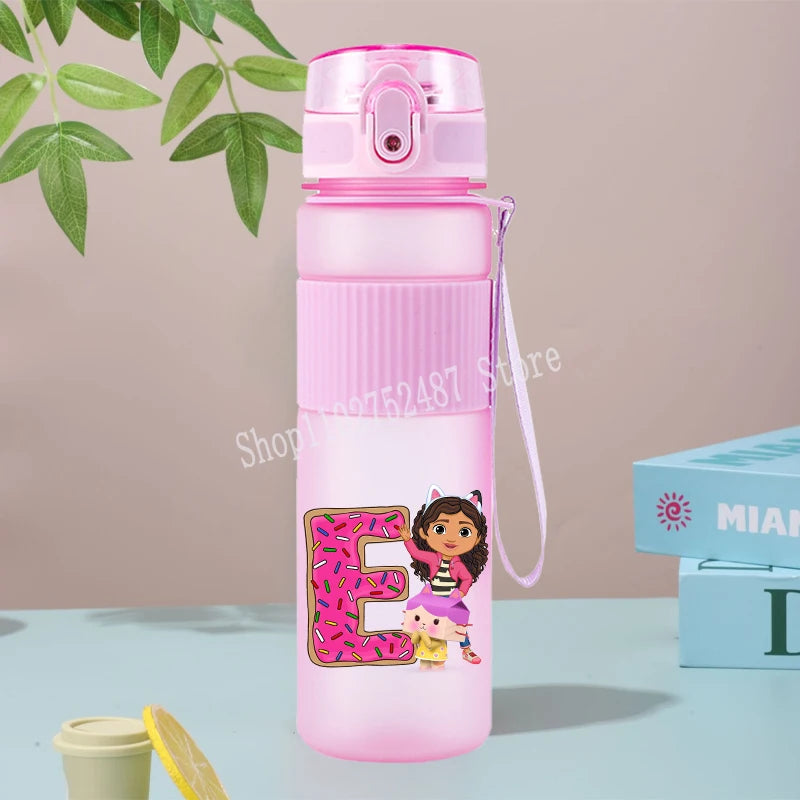 Gabby Dollhouses Cute Water Bottles 550ml Girls Kawaii Cup Kids School Outdoor Sport Flasks Women Office Home Plastics Mug Gift
