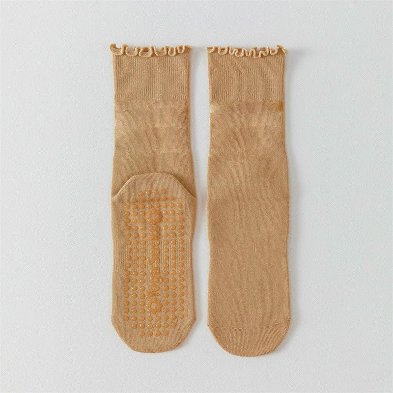 Yoga socks, boneless mid tube socks, sports anti slip thin fit, fitness Pilates combed cotton women's socks