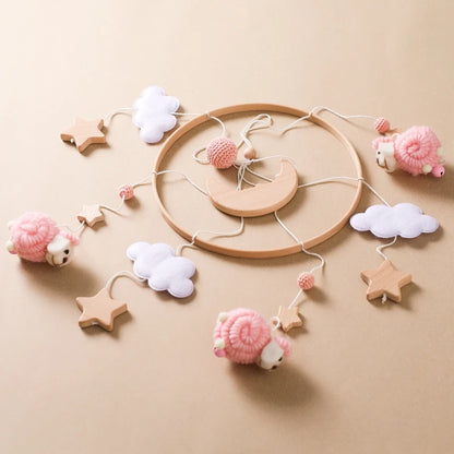 Baby Crib Bed Bell Rattle Toy 0-12 Months Wooden Mobile Cartoon Bee Bed Bell Hanging Toy Holder Bracket Infant Crib Bracket Gift