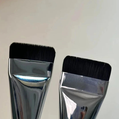 Korea wakemake Flat head One line Foundation Makeup Mask Ultra-thin flawless bare skin concealer brush Makeup tool brush