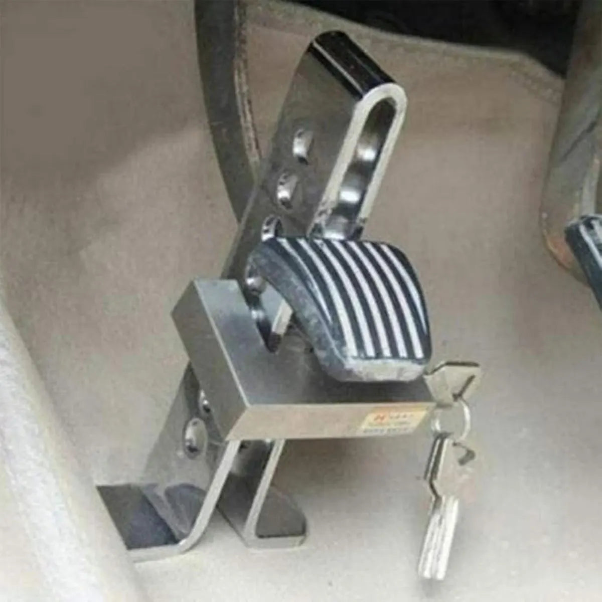 1PC Universal Car Brake Clutch Pedal Lock Anti-Theft Strong Security For Cars Truck Throttle Accelerator Pedal Lock