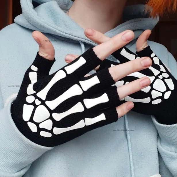 1pair New 5-11T Kids Halloween Skeleton Skull Half Finger Luminous Punk Gloves Winter Skull Fingerless Black Mitten