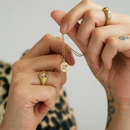 Stainless steel painted light luxury pendant necklace hand-painted flower heart pendant sweater chain