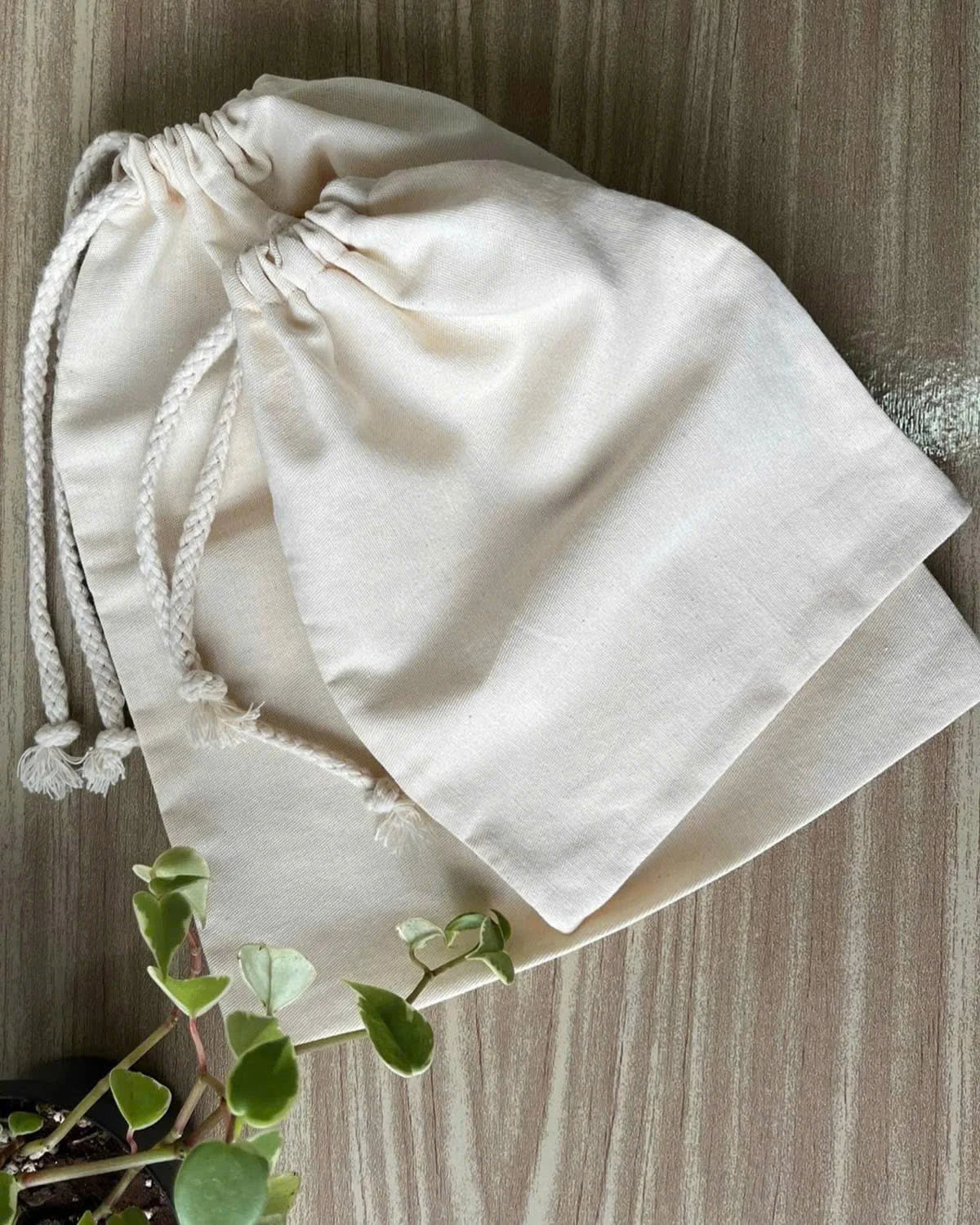 Reusable Fabric Laundry Bag for Hotel and Home Use Multifunctional Durable Storage Bags for Clothes