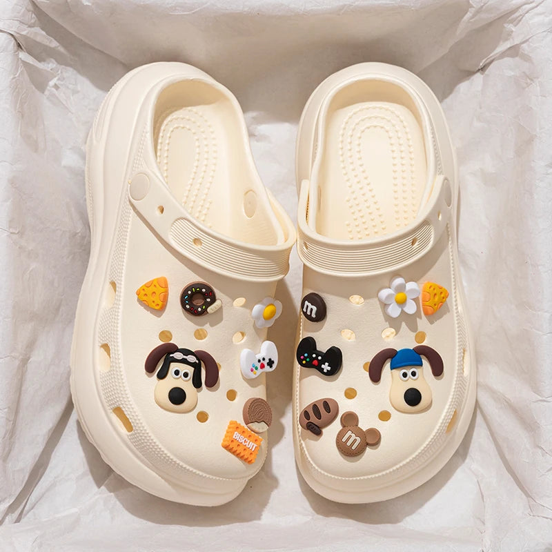 Pearl Chain Chunky Platform Sandals Women 2025 Summer Thick Bottom Beach Clogs Shoes Woman Fashion Flower Decor EVA Garden Shoes