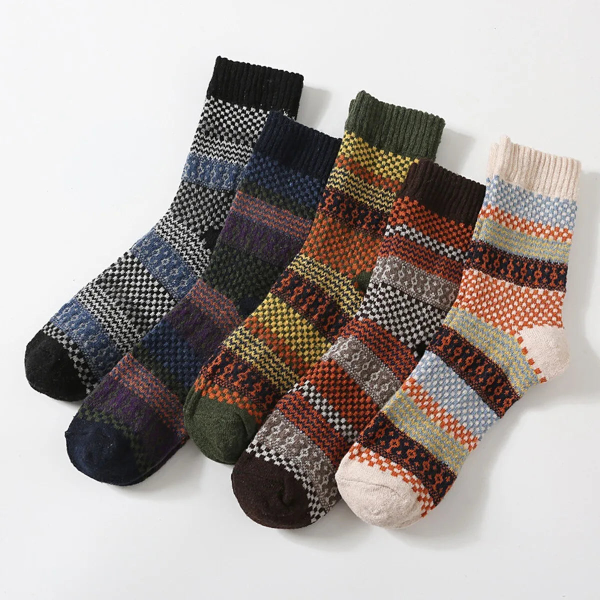 5 Pairs Winter Men's Thicken Sheep's Wool Socks - Warm & Retro | Colorful Fashio