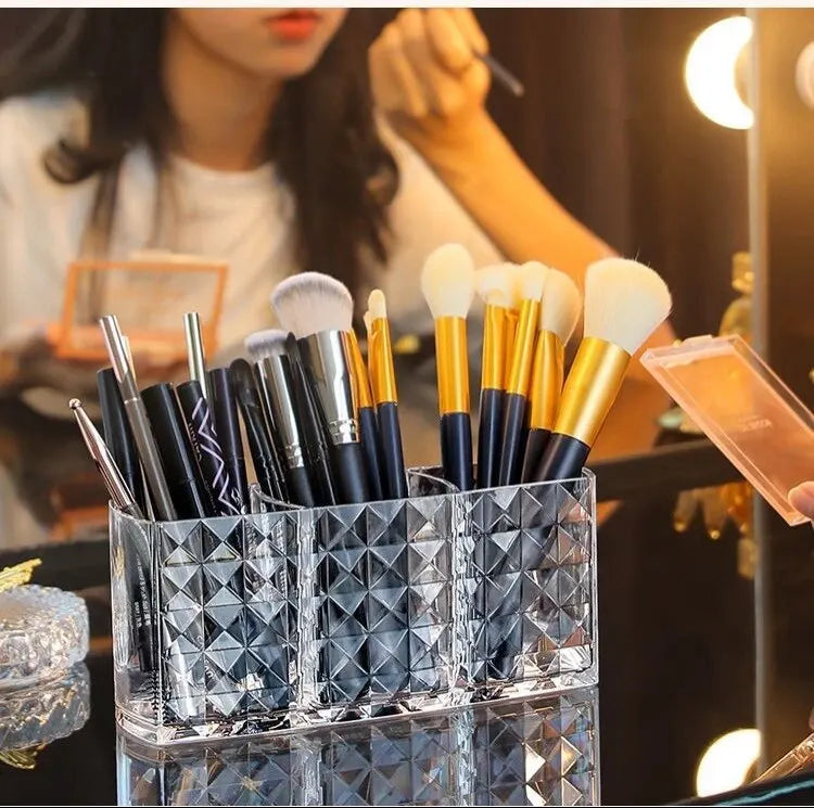 Diamond Pattern Mirrored Bathroom Storage Box - Premium Cosmetic Organizer for Lipstick & Makeup