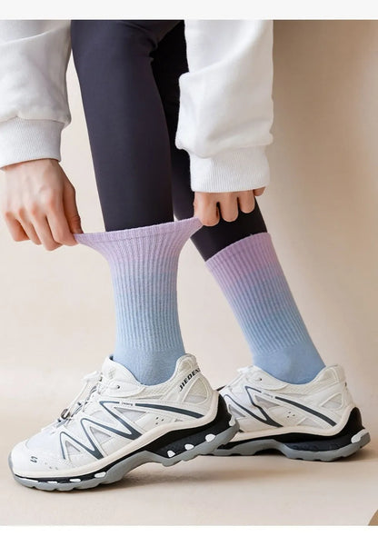 New Non-Slip Yoga Pilates Socks Gradient Color Silicone Grips Mid-Calf Socks Breathable Combed Cotton Sports Dance Socks Women