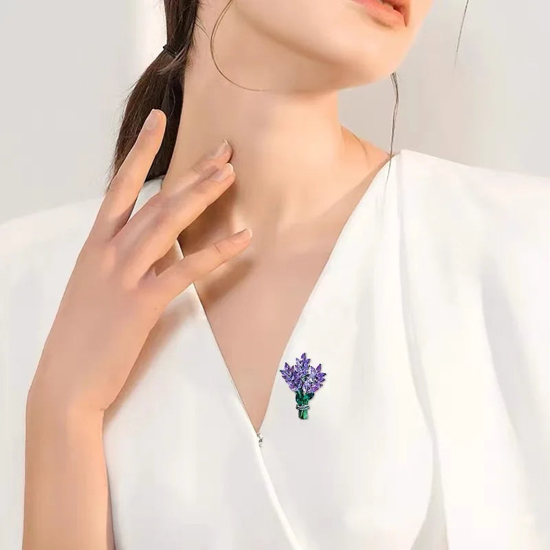 Exquisite Purple Lavender Brooch Women's Brooches Crystal Rhinestone Bouquet Pins Clothing Coat Luxury Jewelry Girl Gift