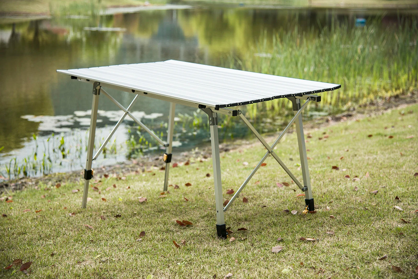 WOLTU Aluminum Folding Travel Camping Table with Carry Bag 120x68.5cm Adjustable Height Outdoor Garden Table for 4-6 People