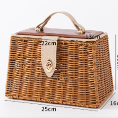 Hand-woven Rattan And Bamboo Gift Boxes, Wedding Bridesmaid Favor Boxes, Valentine's Day Gift Boxes