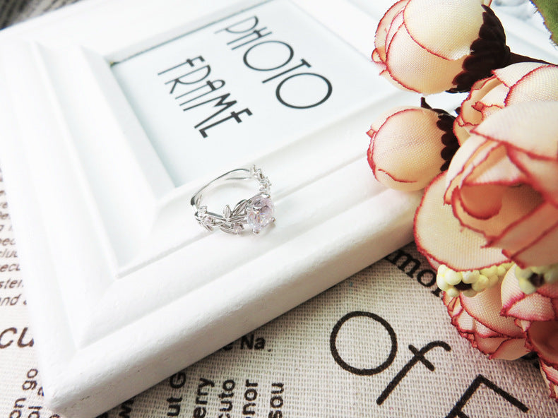 Explosive Branch Ring Ladies Fashion Zircon Flower Ring