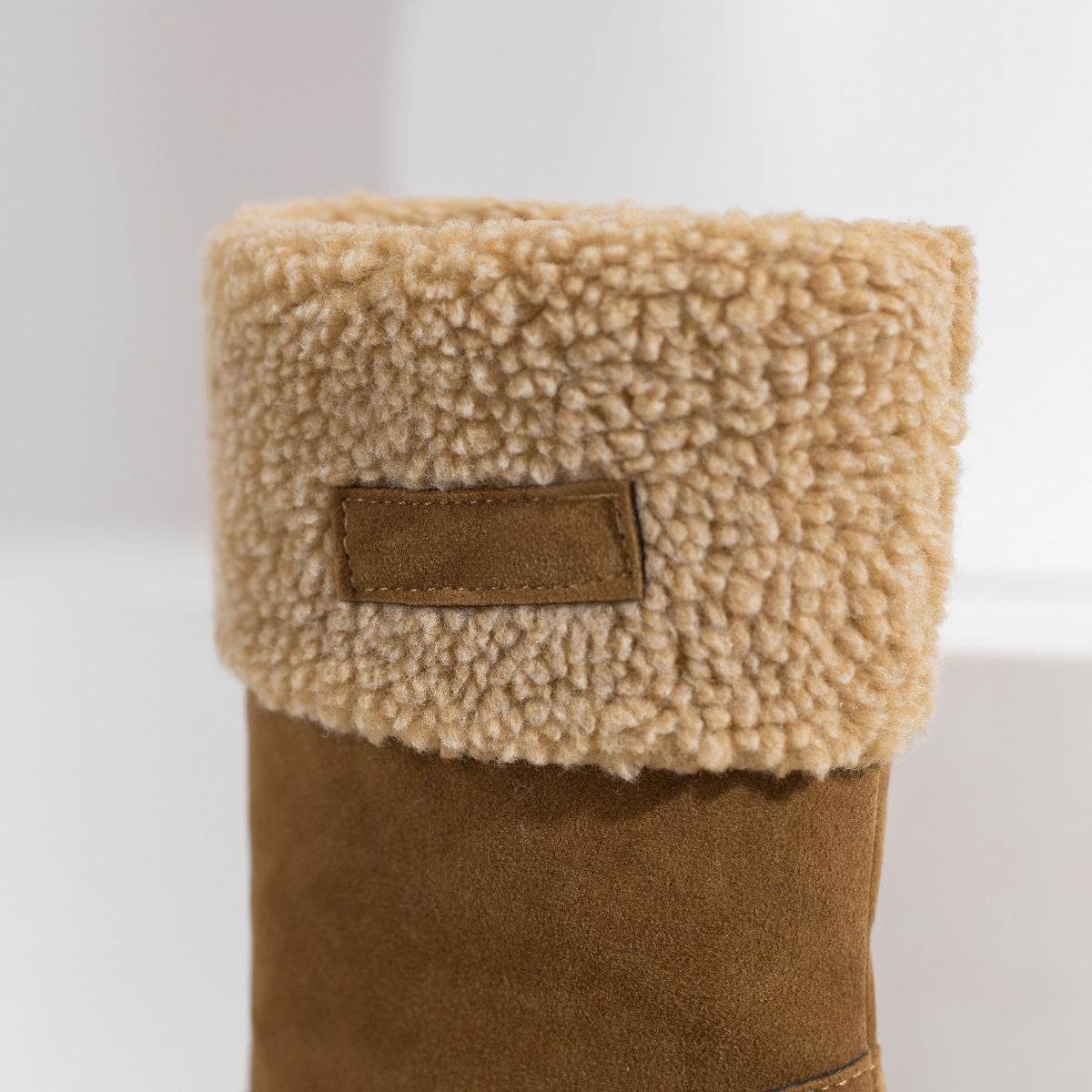 Women's Winter Snow Boots - Waterproof Fleece-Lined Anti-Slip Boots with Plush Collar