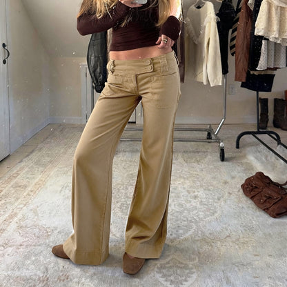Fashionable Low-rise, Figure-flattering, Spicy-girl-style Flared Trousers
