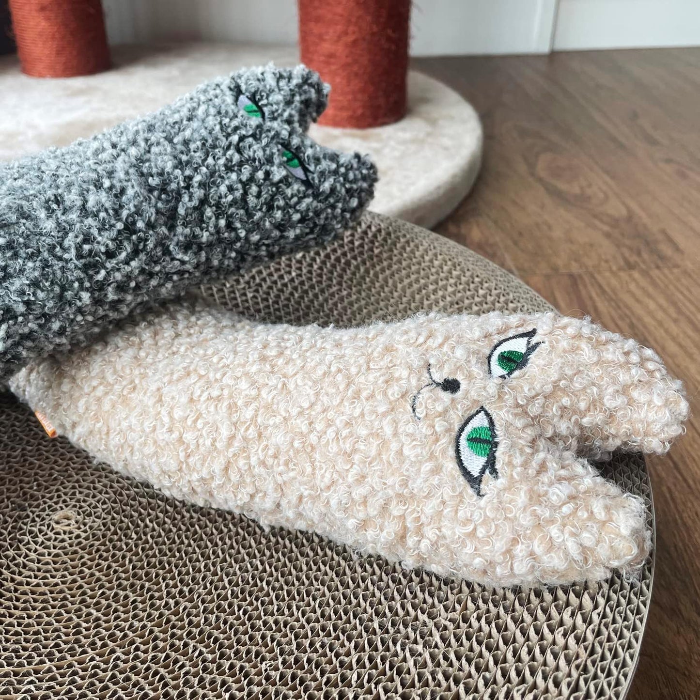 Pet PadCatnip Pillow For Cats & Kittens Cat Toy For Indoor Cats  Cat Pillow