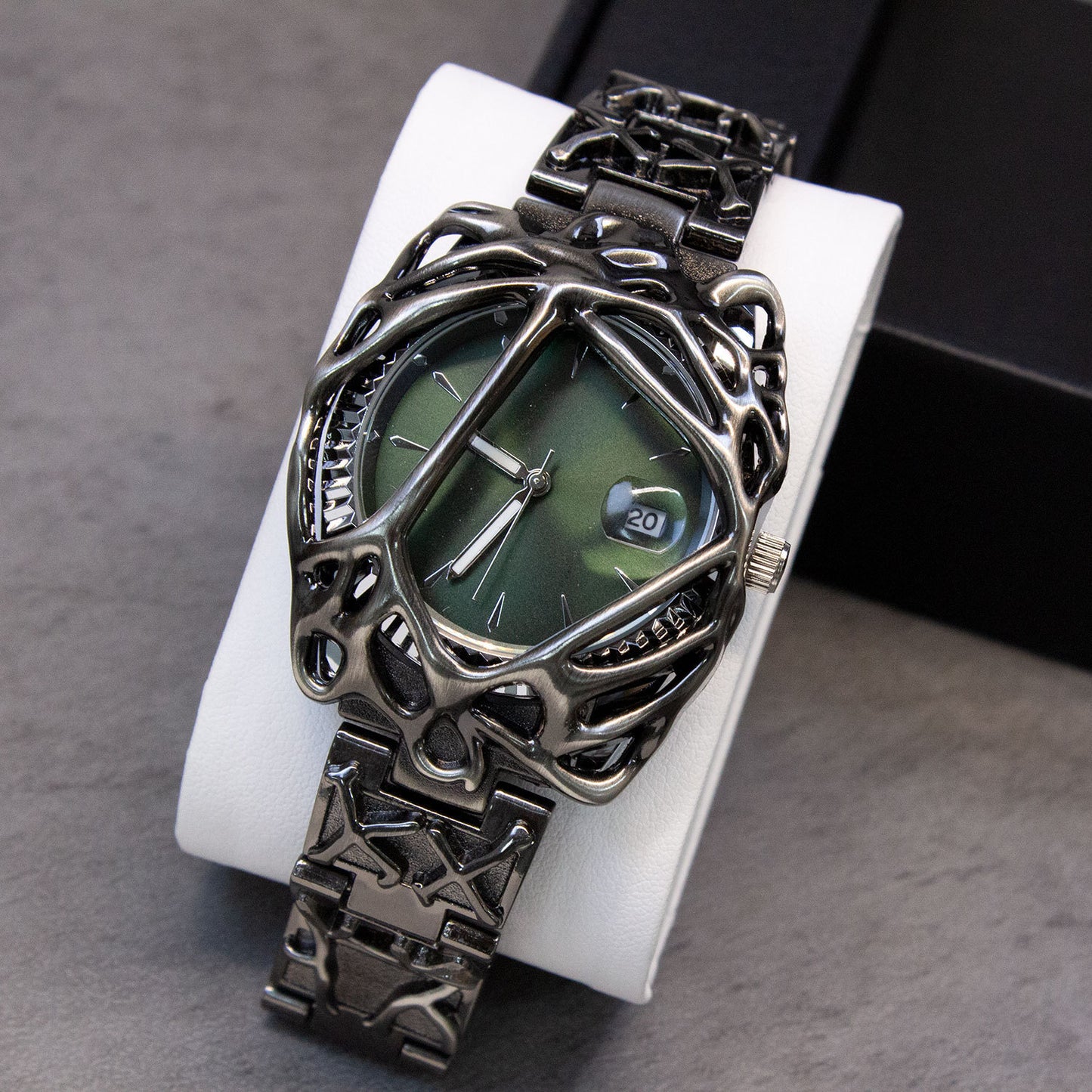 European And American Special-shaped Advanced Special-interest Design Watch