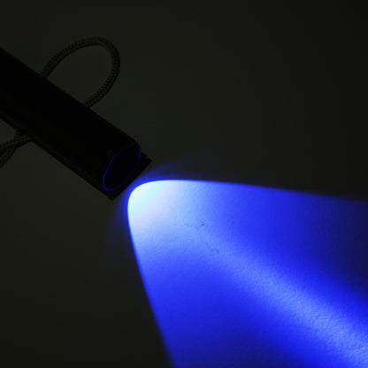 UV Fluorescence Detection Of Cat Moss Lamp
