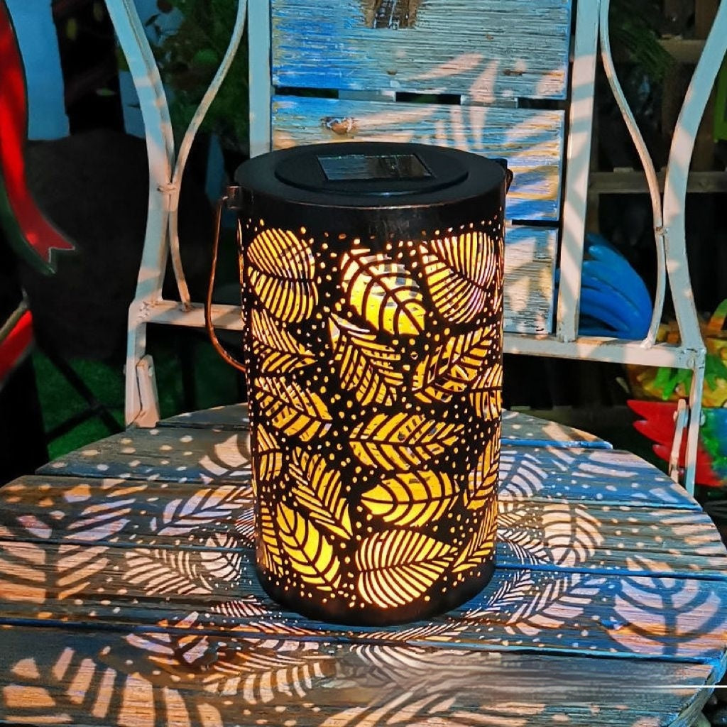 Cross-border Retro Solar Lantern Iron Hollow Storm Lantern Courtyard Decoration Desk Lamp Garden Projection