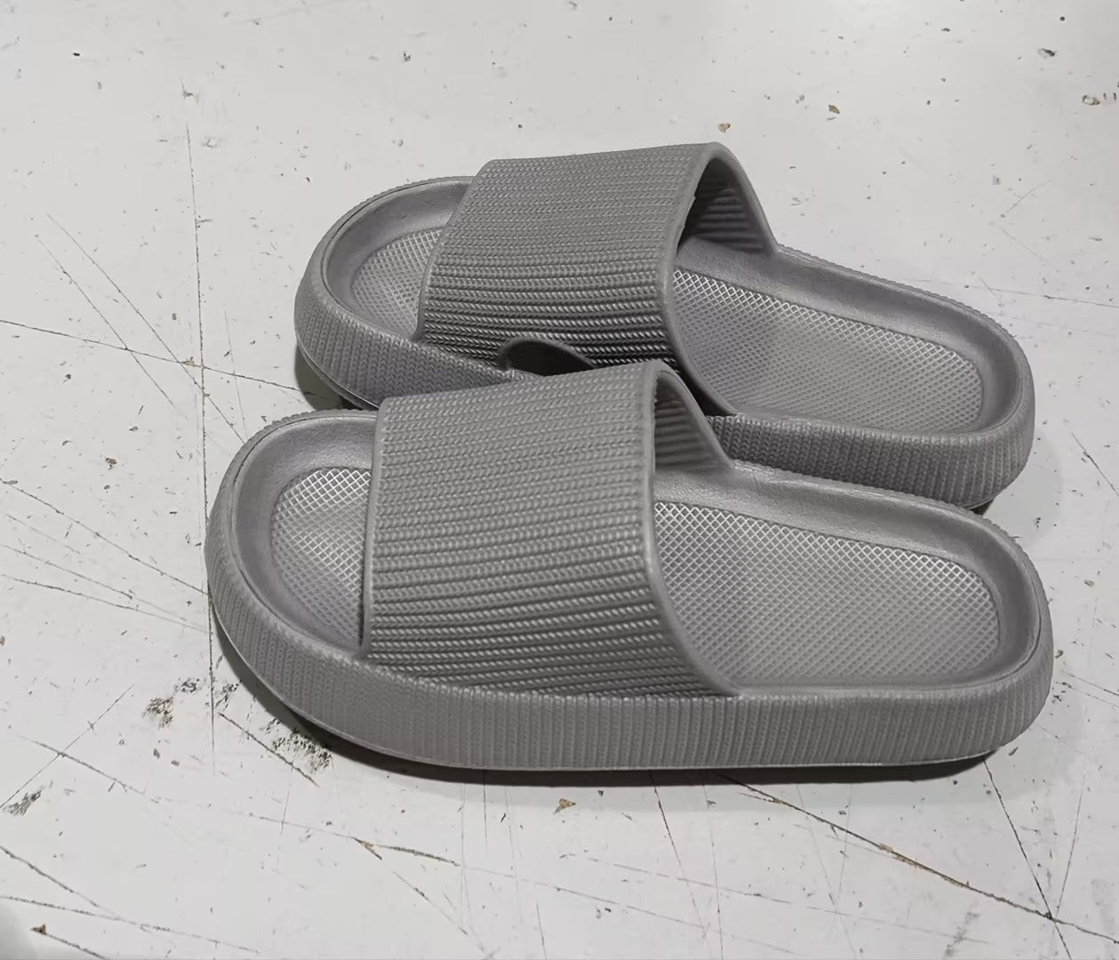 Home Slippers Couples Feel Cool Stepping On Excrement