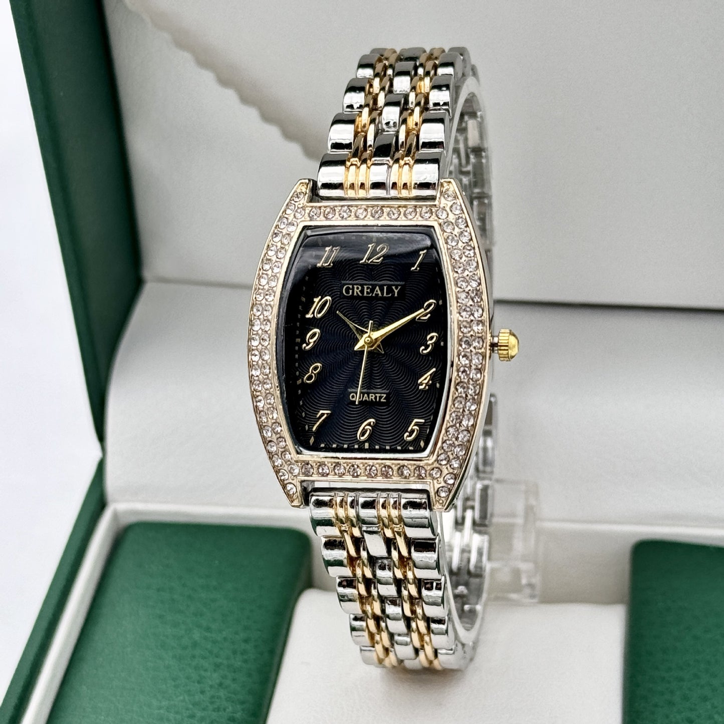 Diamond-encrusted Watch Barrel-shaped Dial Metal Bracelet Quartz Ladies' Watch