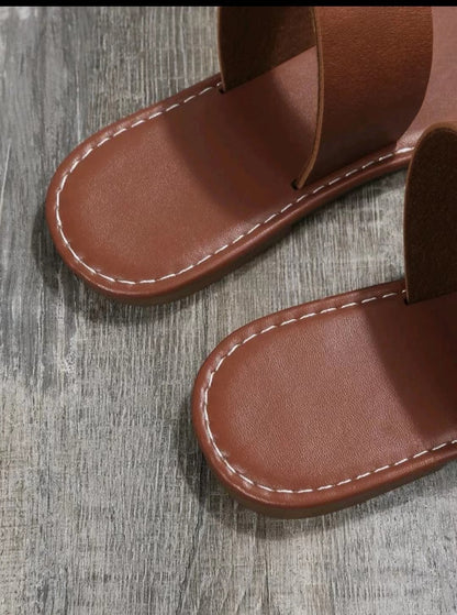 Women's Dark Brown Toe Loop Sandals - Comfortable Flat Slip-On Slides for Indoor & Outdoor Wear