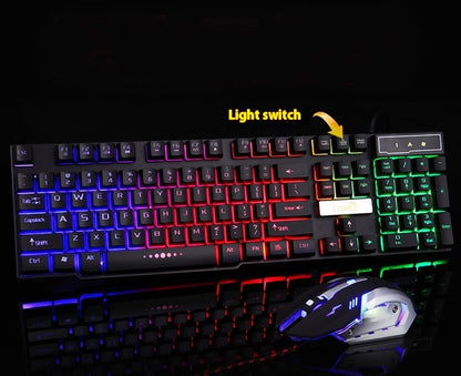 Gaming-Tastatur mit Leuchtkabel und USB-Kabel