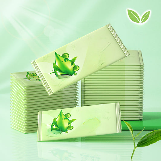 100 Individually Packaged Wet Wipes with Green Tea for Face Cleansing, Oil Removal, Portable And Disposable, Essential for Daily Use, Sports, Sweating, And Travel.