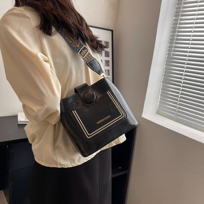 Retro All-match Commuting One-shoulder Crossboby Bag