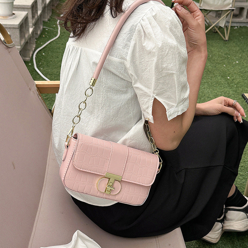 Trendy Retro One-shoulder Minority Fashion Underarm Bag