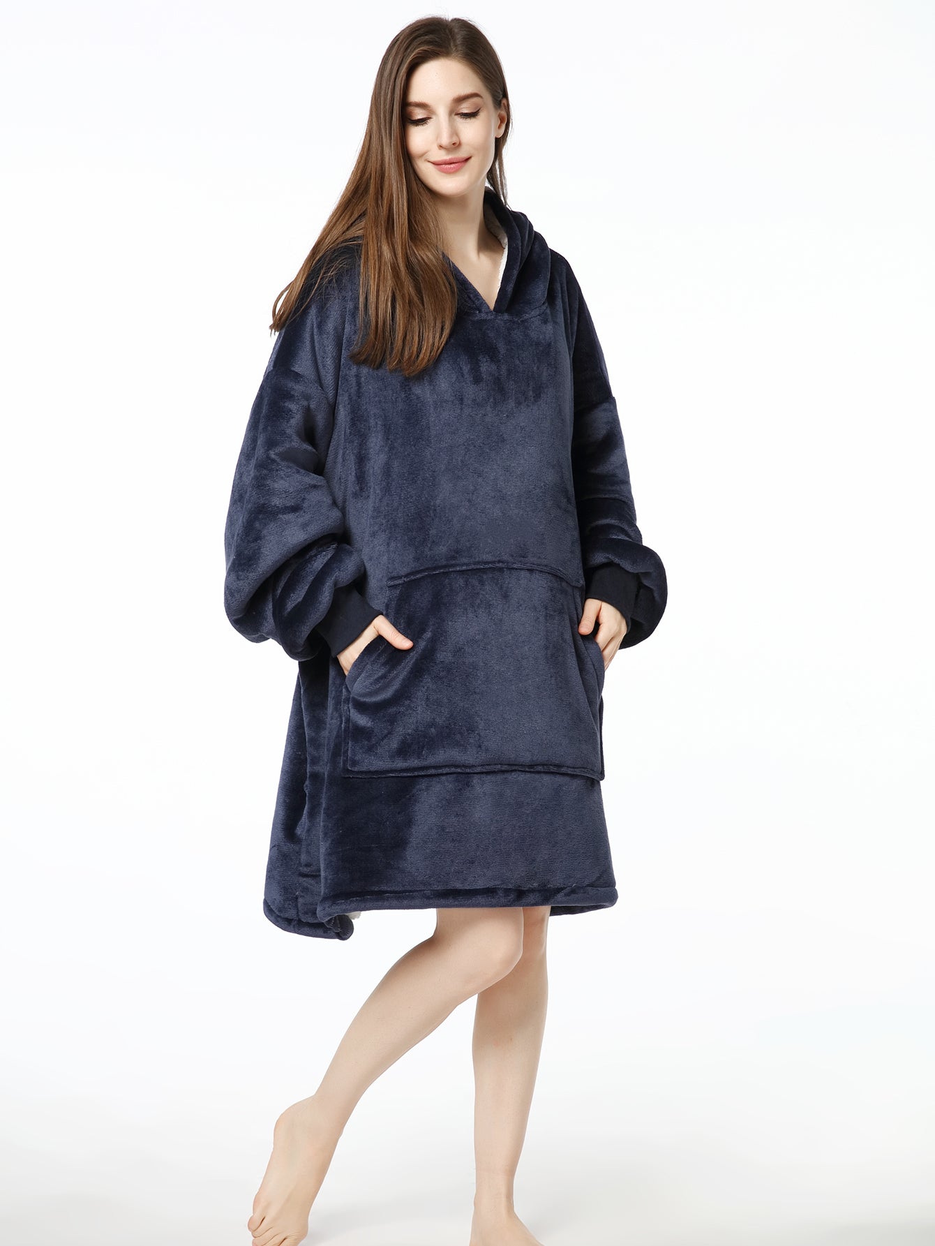 RONGTAI Oversized Wearable Pajamas With Big Pockets,Soft Plush Sweatshirt Hooded Popular Tops One Size Fits