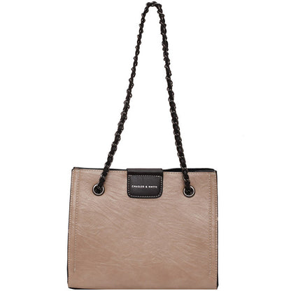 Chain shoulder messenger bag