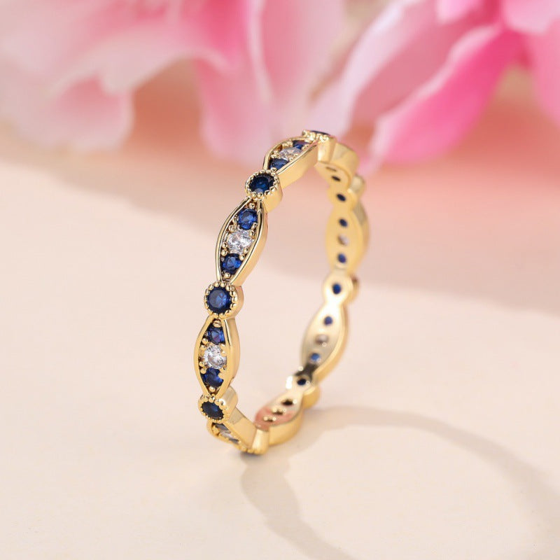 Golden Royal Blue Diamond-Edged White Diamond Light Luxury Women's Ring
