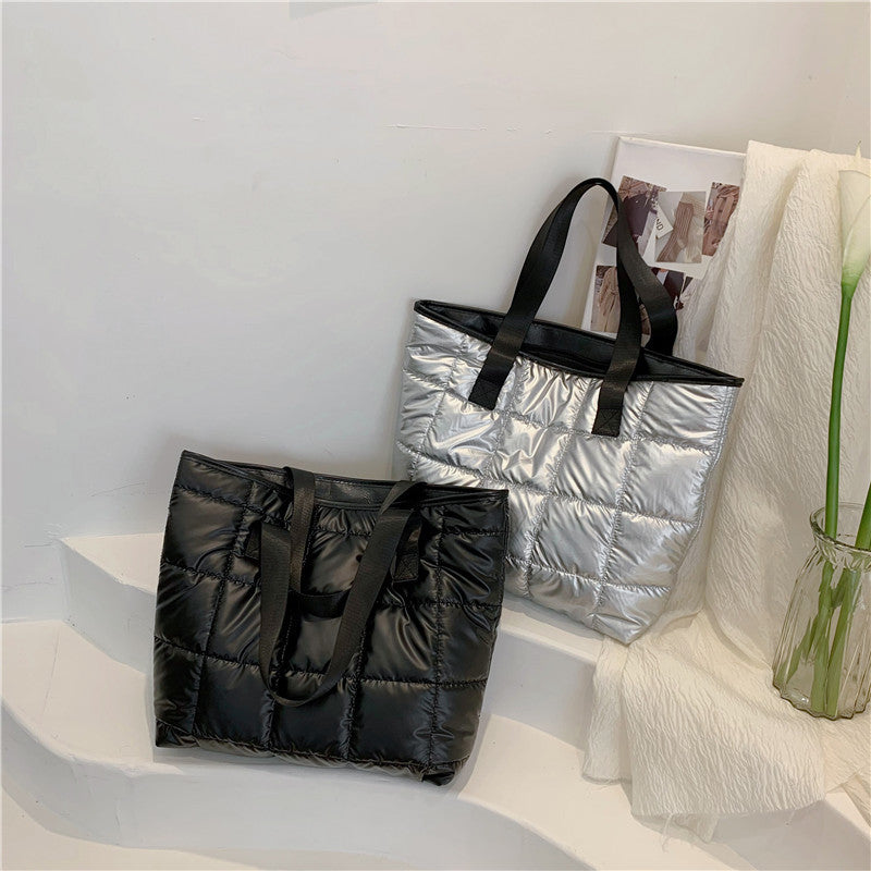 New Large Capacity Popular Shoulder Bag