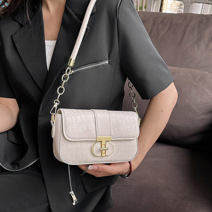 Trendy Retro One-shoulder Minority Fashion Underarm Bag