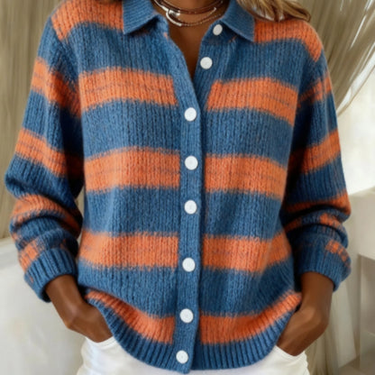 Women's Blouse With A Turn-down Collar And Cardigan-style Top