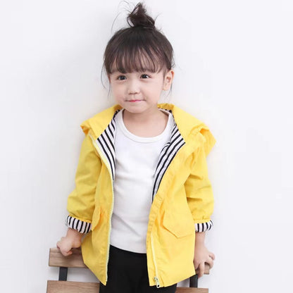 Children's Piyopiyo Mid Length Trench Coat