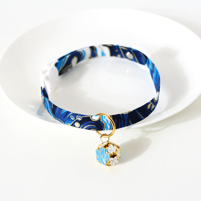 Adjustable Pet Flower Hollow Bell Collar